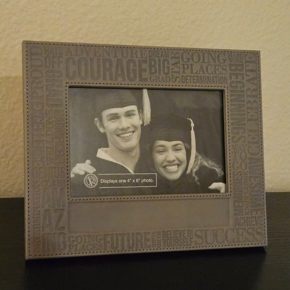 Graduate Frame - Picture 3 of 3